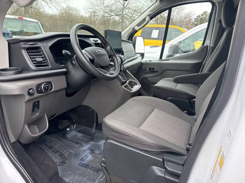 2023 Ford Transit 350 XLT