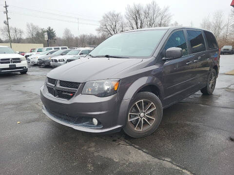 2015 Dodge Grand Caravan for sale at Cruisin' Auto Sales in Madison IN