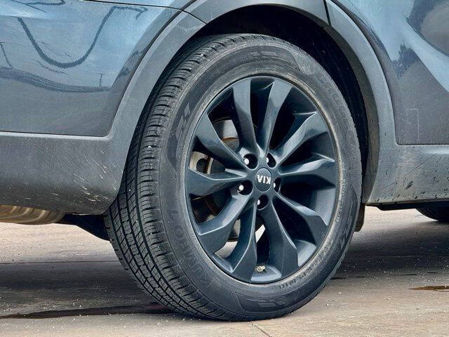 2020 Kia Sorento S V6