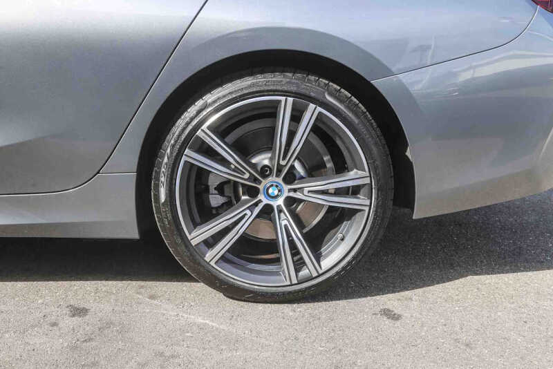 2023 BMW 3 Series 330e