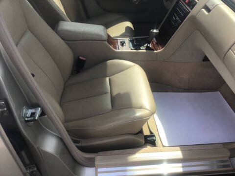 1998 Mercedes-Benz E-Class E 320