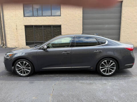 2017 Kia Cadenza Technology