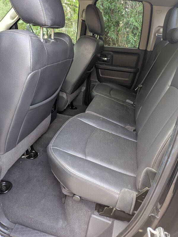 2012 RAM 1500 Laramie