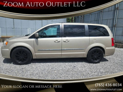 2014 Chrysler Town and Country for sale at Zoom Auto Outlet LLC in Thorntown IN