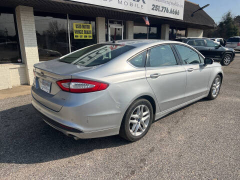 2015 Ford Fusion SE
