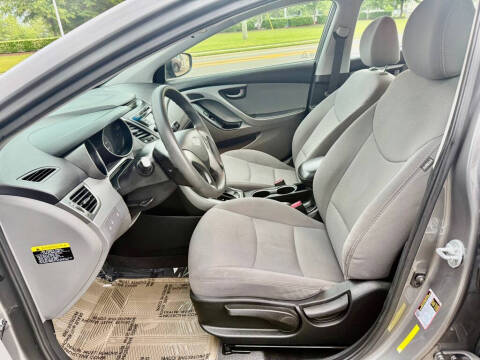 2014 Hyundai Elantra SE