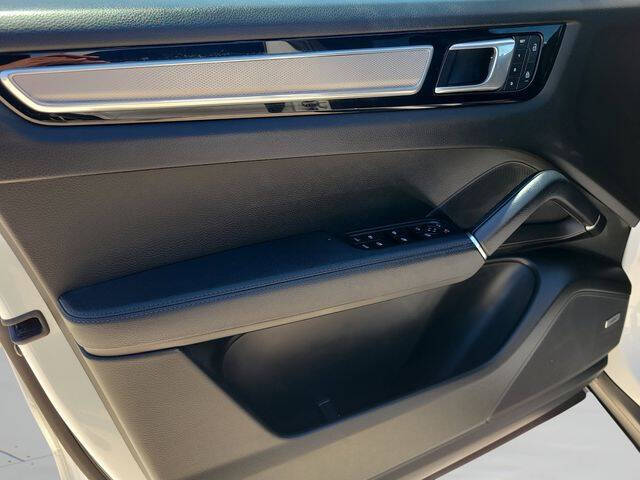 2023 Porsche Cayenne