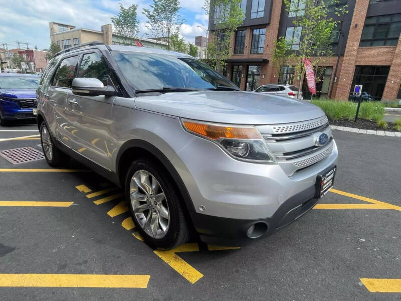 2011 Ford Explorer Limited photo 20