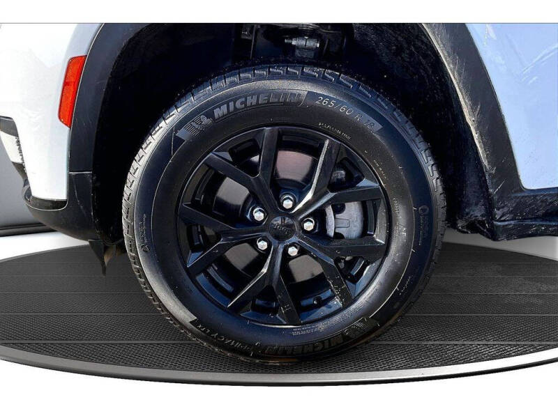 2024 Jeep Grand Cherokee L Altitude