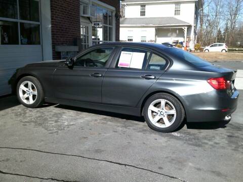 2013 BMW 3 Series for sale at ROBERT MOTORCARS in Woodbury CT