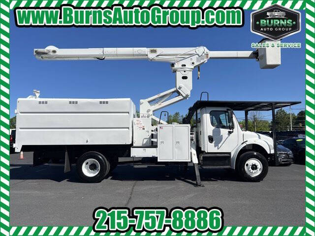 2017 Freightliner M2 106