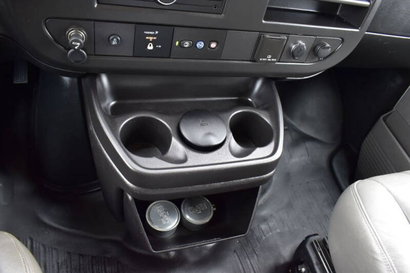 2018 GMC Savana 2500