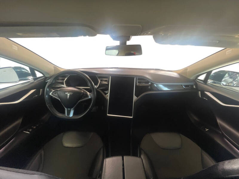 2013 Tesla Model S