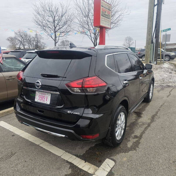 2017 Nissan Rogue SV