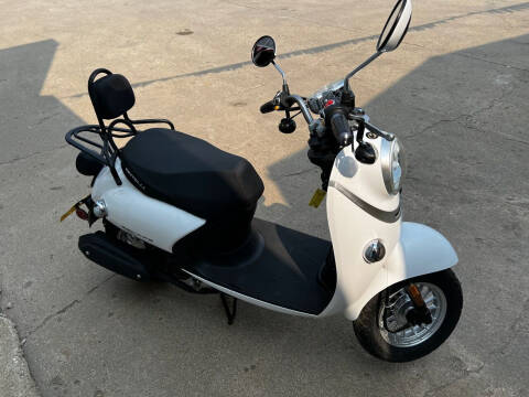 2022 Bintelli Escape