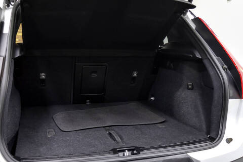 2023 Volvo XC40 Recharge Twin Ultimate