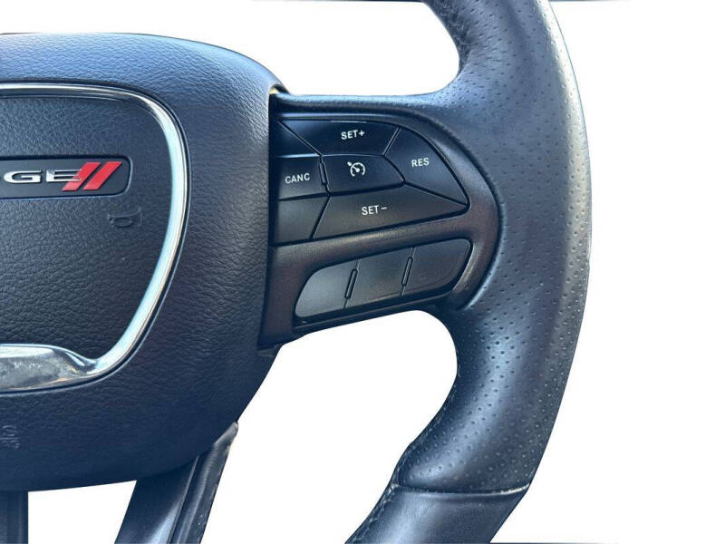 2017 Dodge Charger SXT