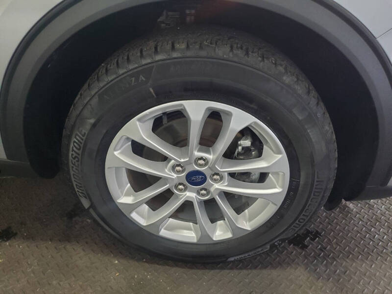 2021 Ford Escape Hybrid SE