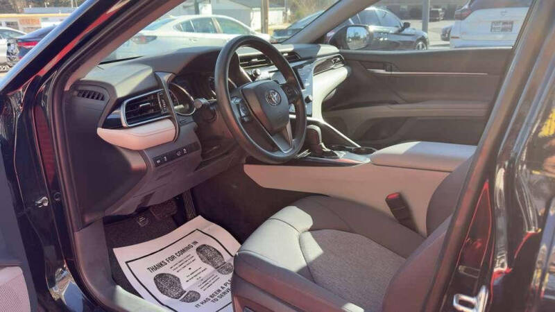 2020 Toyota Camry LE