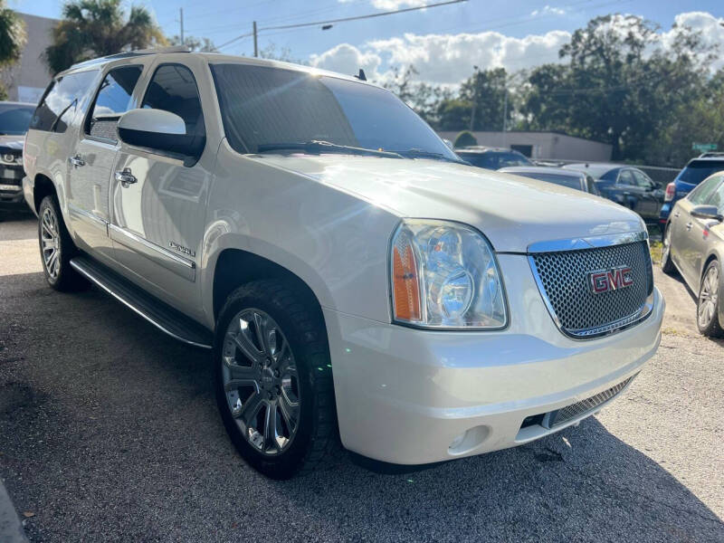 2013 GMC Yukon XL Denali photo 6