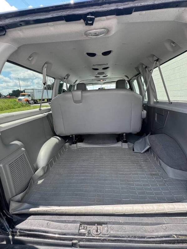 2011 Ford E-Series E-150 XL