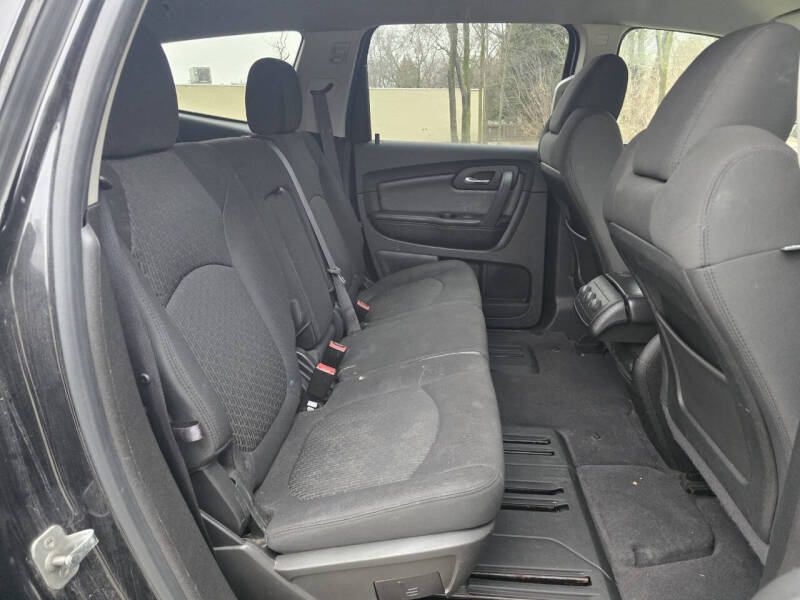 2011 Chevrolet Traverse LT