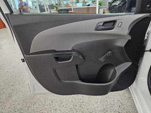 2018 Chevrolet Sonic LT Auto Fleet