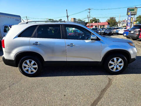 2011 Kia Sorento LX