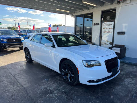 2021 Chrysler 300 for sale at American Auto Sales in Hialeah FL