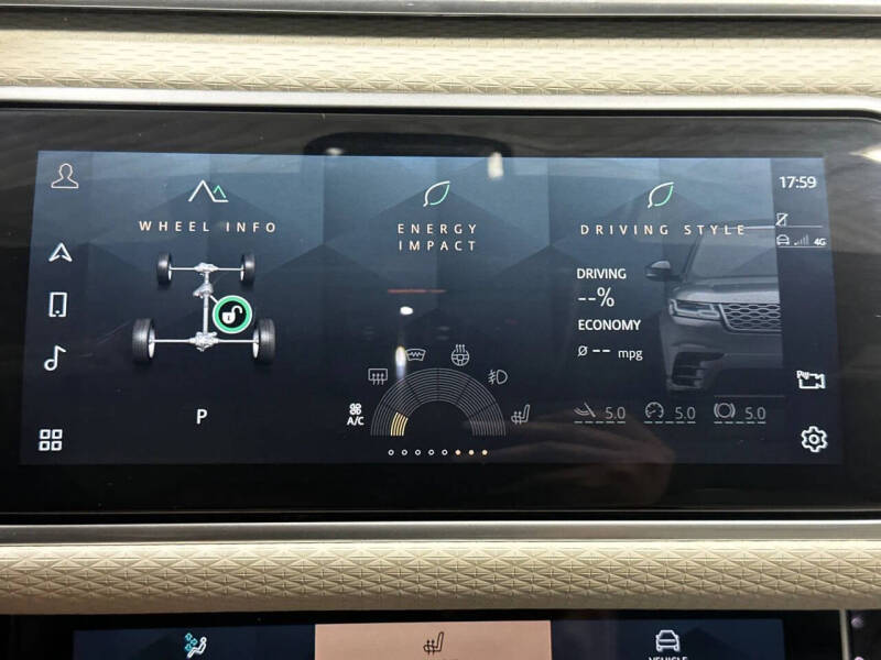 2023 Land Rover Range Rover Velar P250 R-Dynamic S