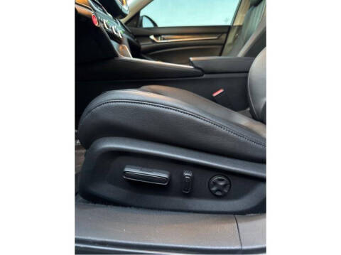 2020 Honda Accord Hybrid Touring