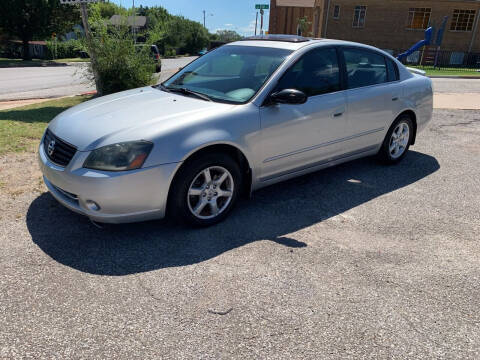 2006 Nissan Altima for sale at AJOULY AUTO SALES in Moore OK