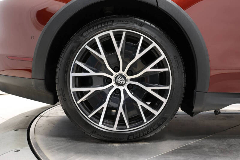 2022 Porsche Taycan 4 Cross Turismo