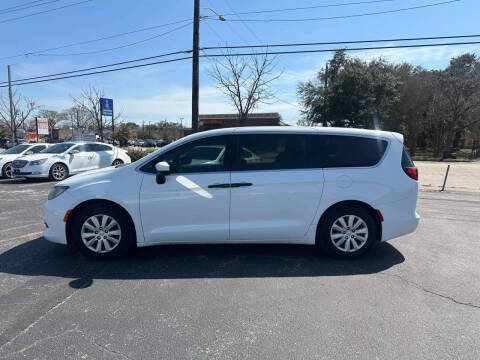 2018 Chrysler Pacifica L