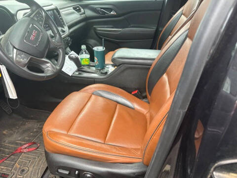 2017 GMC Acadia SLT-1
