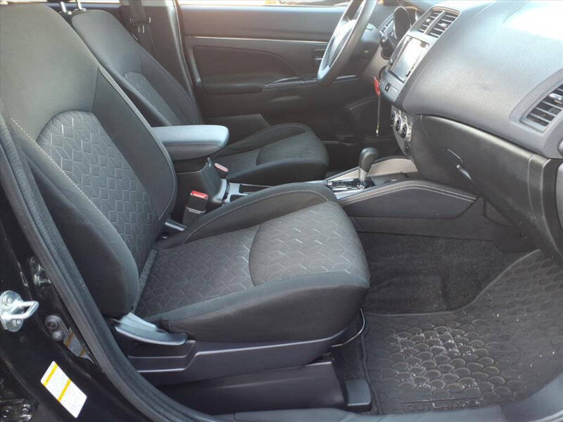 2020 Mitsubishi Outlander Sport ES