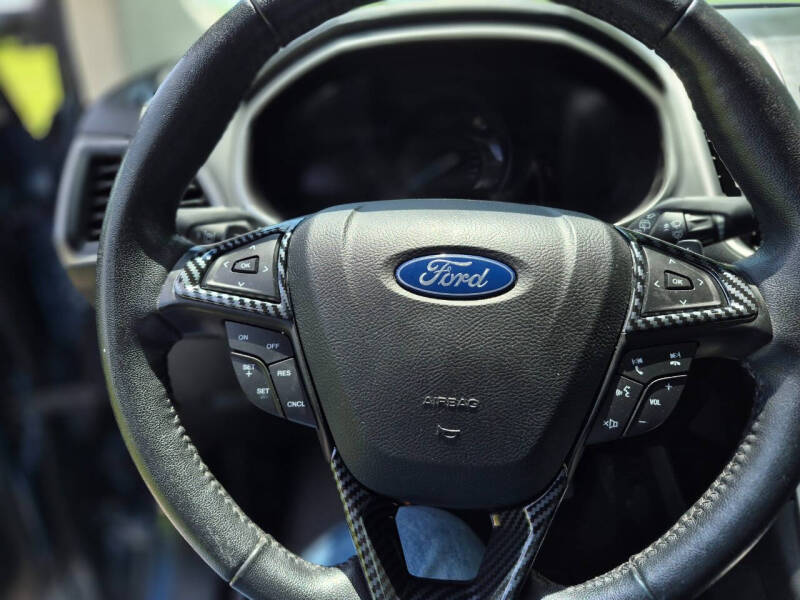 2019 Ford Edge SEL