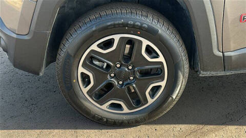 2017 Jeep Renegade Trailhawk