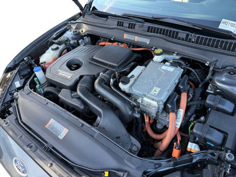 2017 Ford Fusion Energi SE Luxury