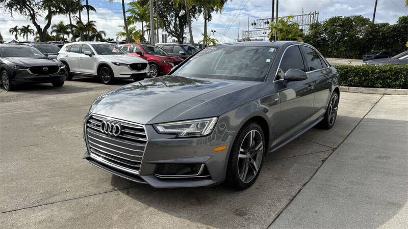 2017 Audi A4 2.0T quattro Prestige