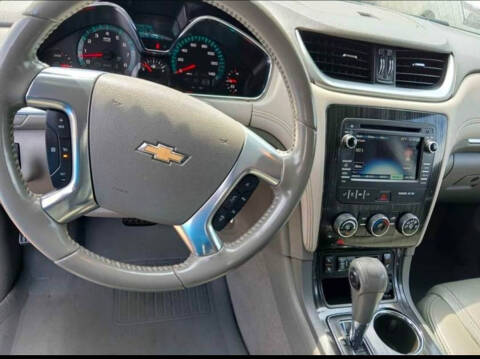 2017 Chevrolet Traverse LT