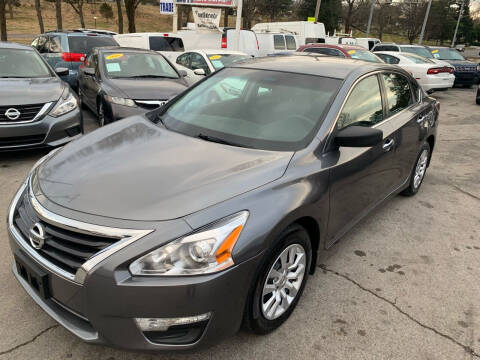 2015 Nissan Altima for sale at Honor Auto Sales in Madison TN
