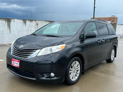 2014 Toyota Sienna for sale at El Camino Auto Sales Gainesville in Gainesville GA