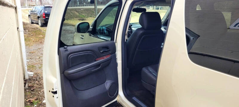 2014 Cadillac Escalade ESV Premium