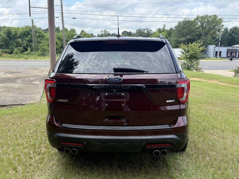 2018 Ford Explorer Sport