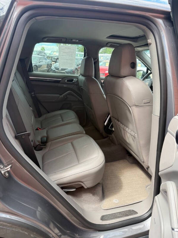 2014 Porsche Cayenne S