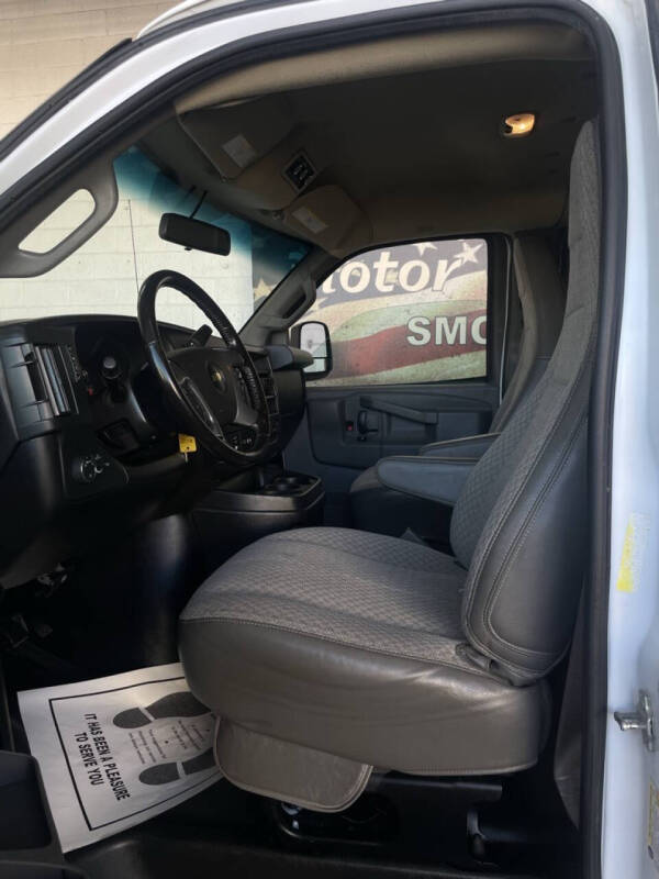 2017 Chevrolet Express LS 2500