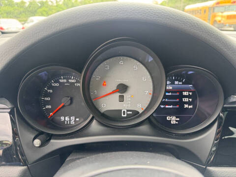 2017 Porsche Macan S