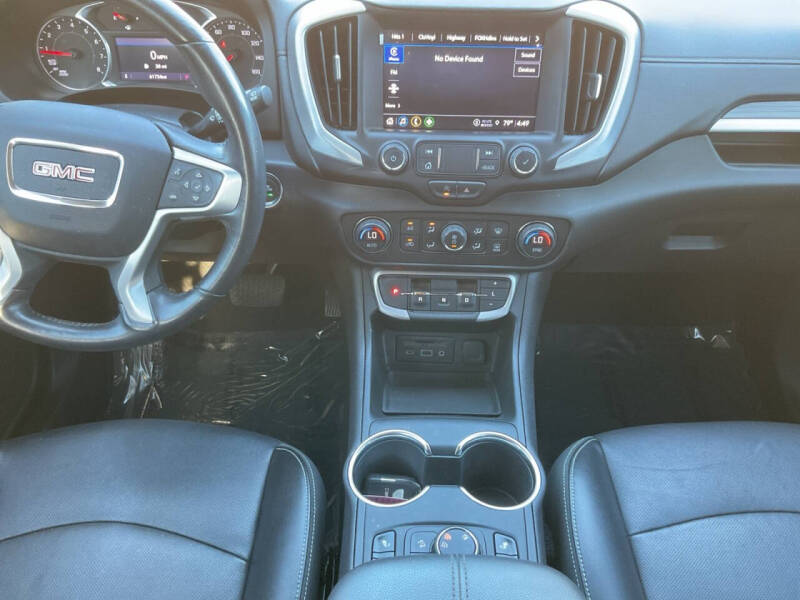 2022 GMC Terrain SLT