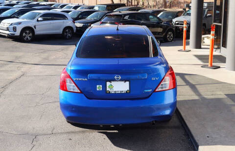 2012 Nissan Versa 1.6 SV